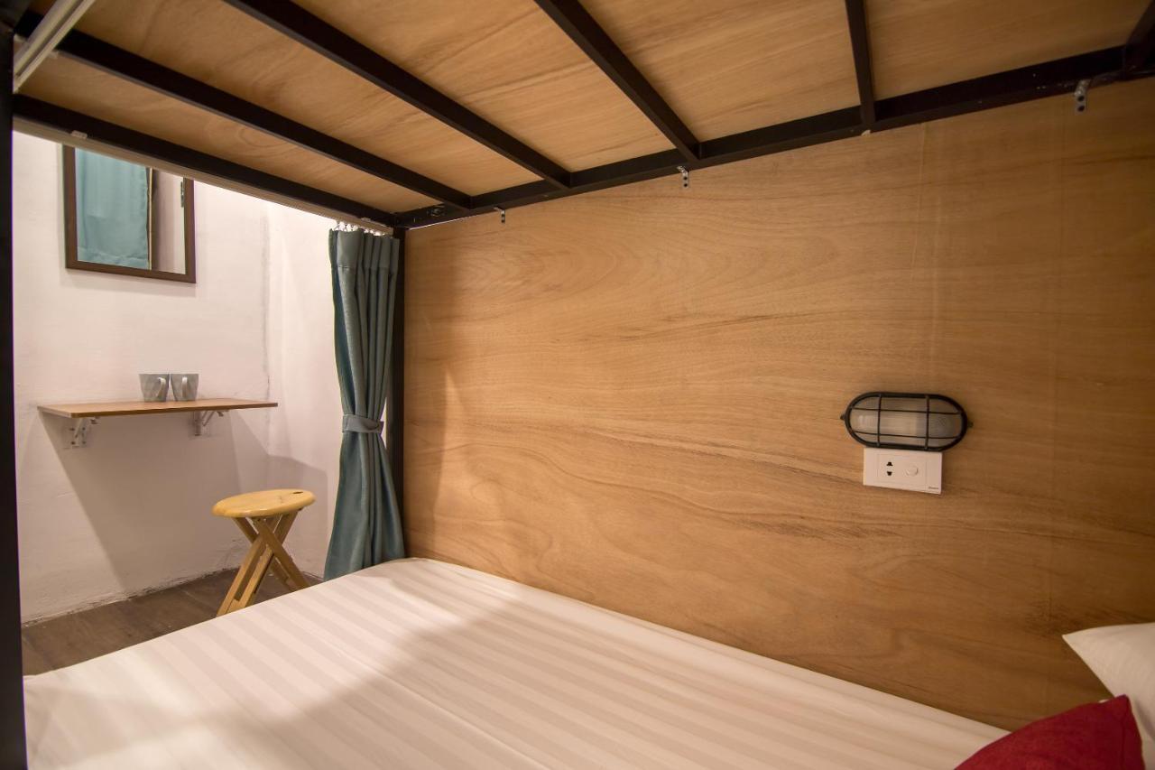 Reddoorz @ Tong Duy Tan Street (Adults Only) Hostel Hanoi Exterior photo