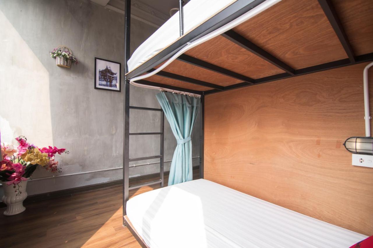 Reddoorz @ Tong Duy Tan Street (Adults Only) Hostel Hanoi Exterior photo
